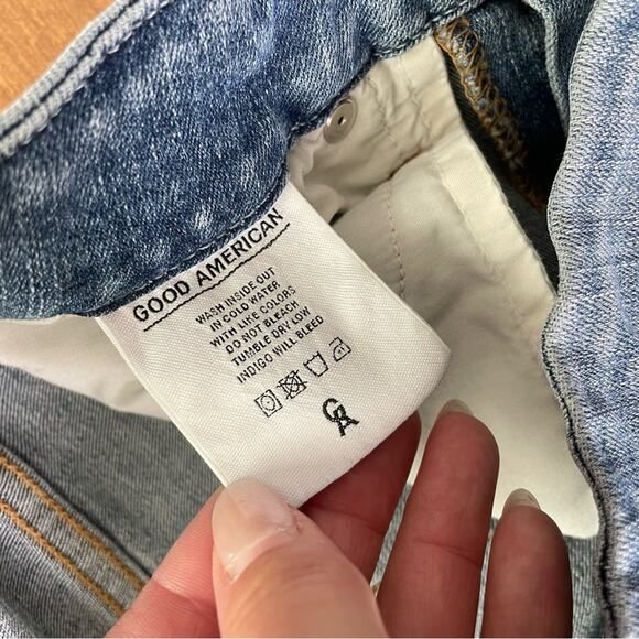 Good American Women’s Good Legs High Rise Skinny Ankle Step Hem Distressed Jeans - Picture 8 of 12